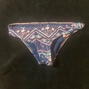 RoxyGirl size 8 blue swim bottom